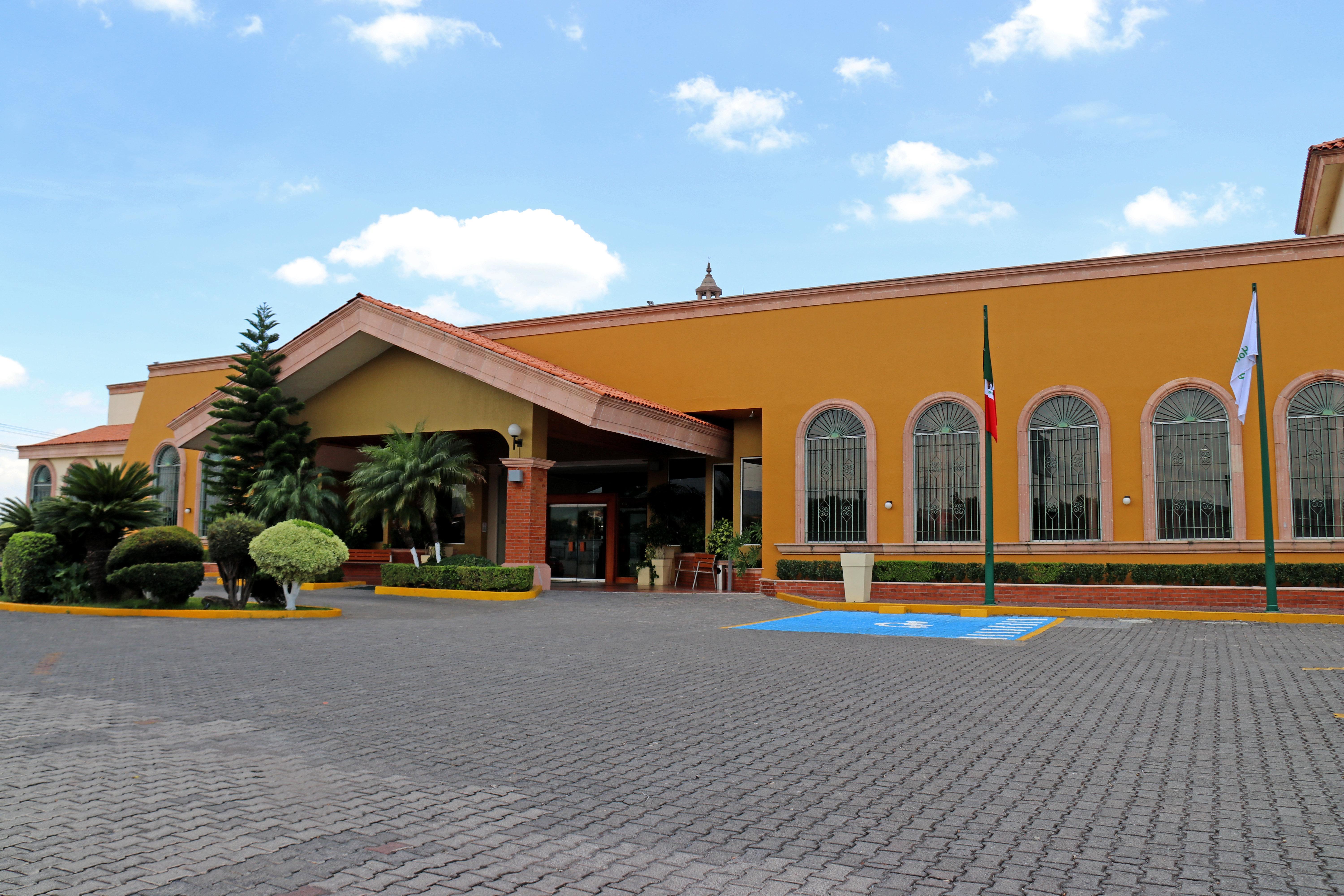 Holiday Inn La Piedad By Ihg Exterior foto