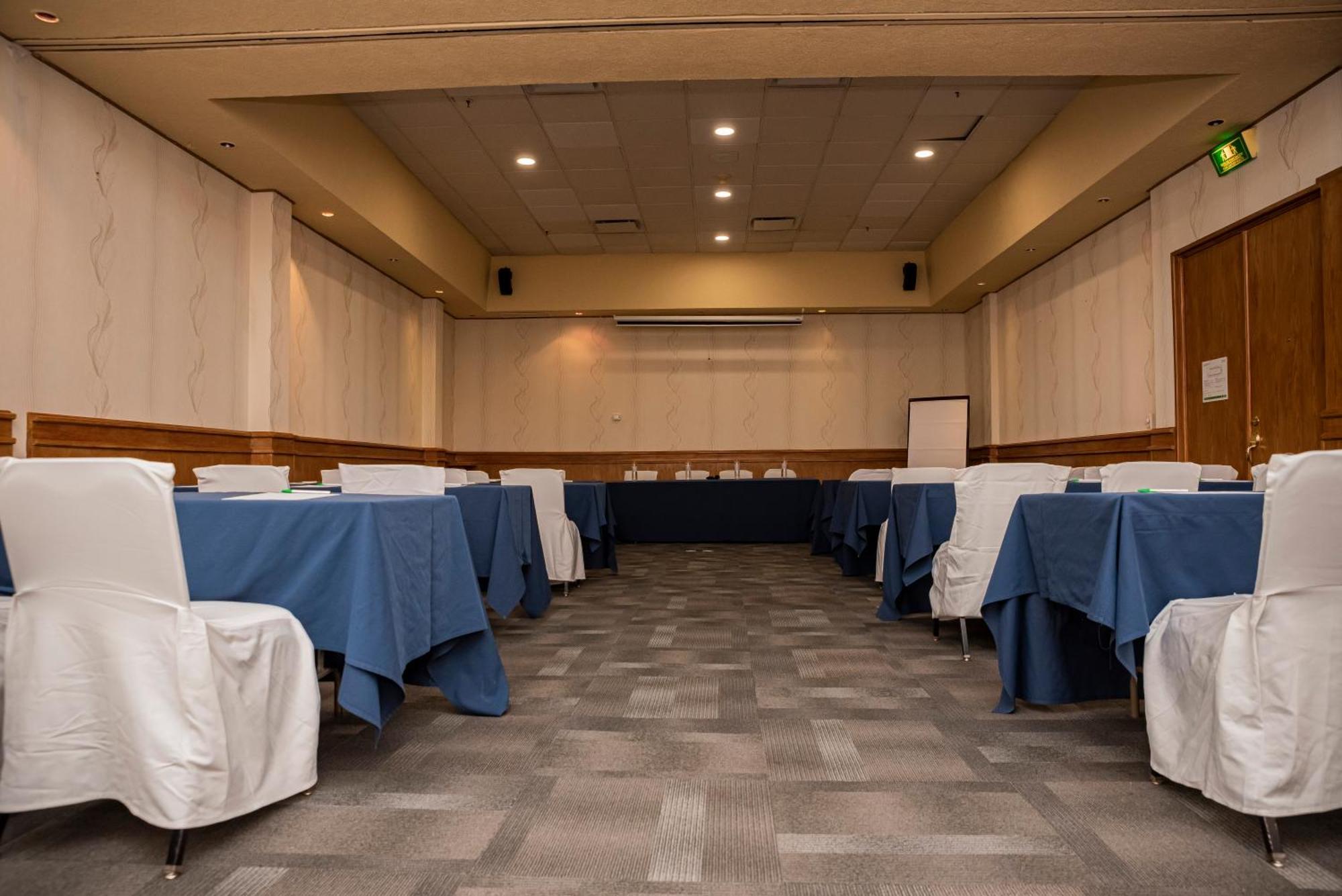 Holiday Inn La Piedad By Ihg Exterior foto