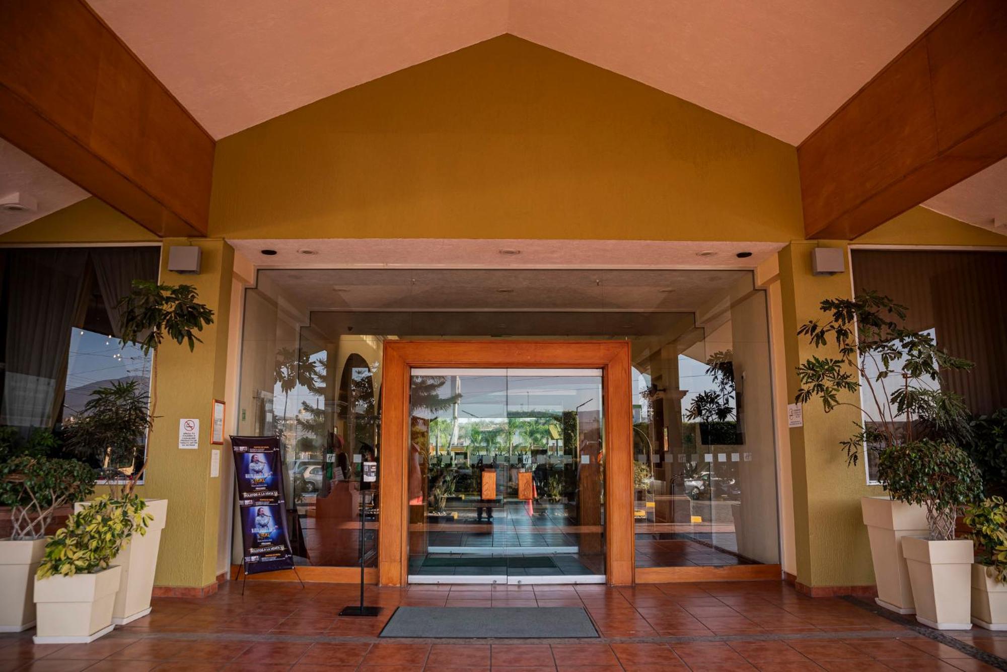 Holiday Inn La Piedad By Ihg Exterior foto