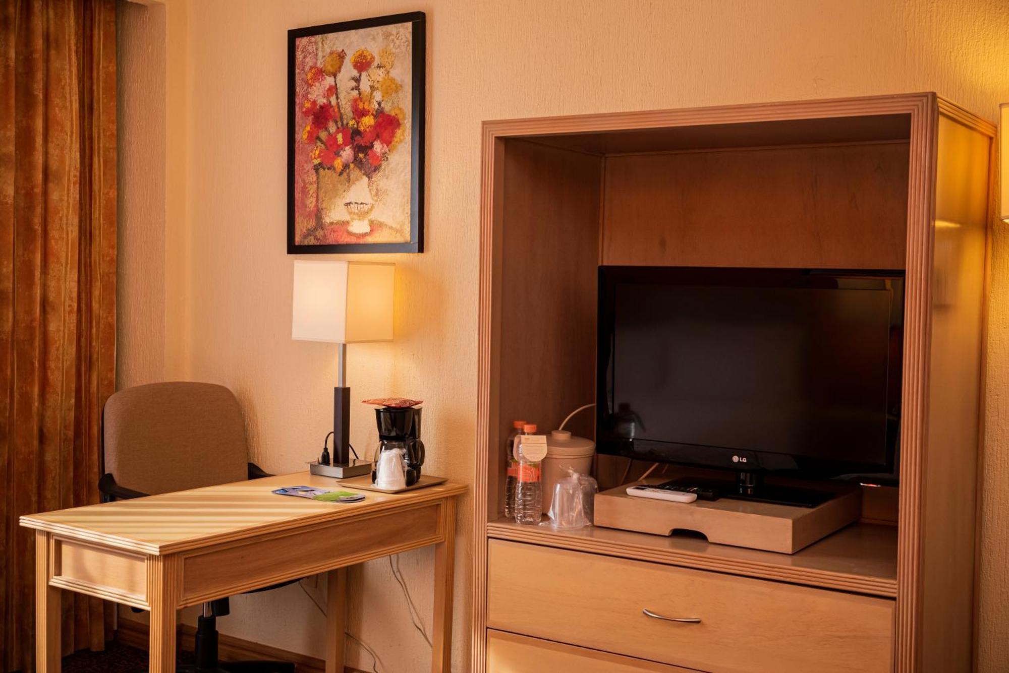 Holiday Inn La Piedad By Ihg Exterior foto