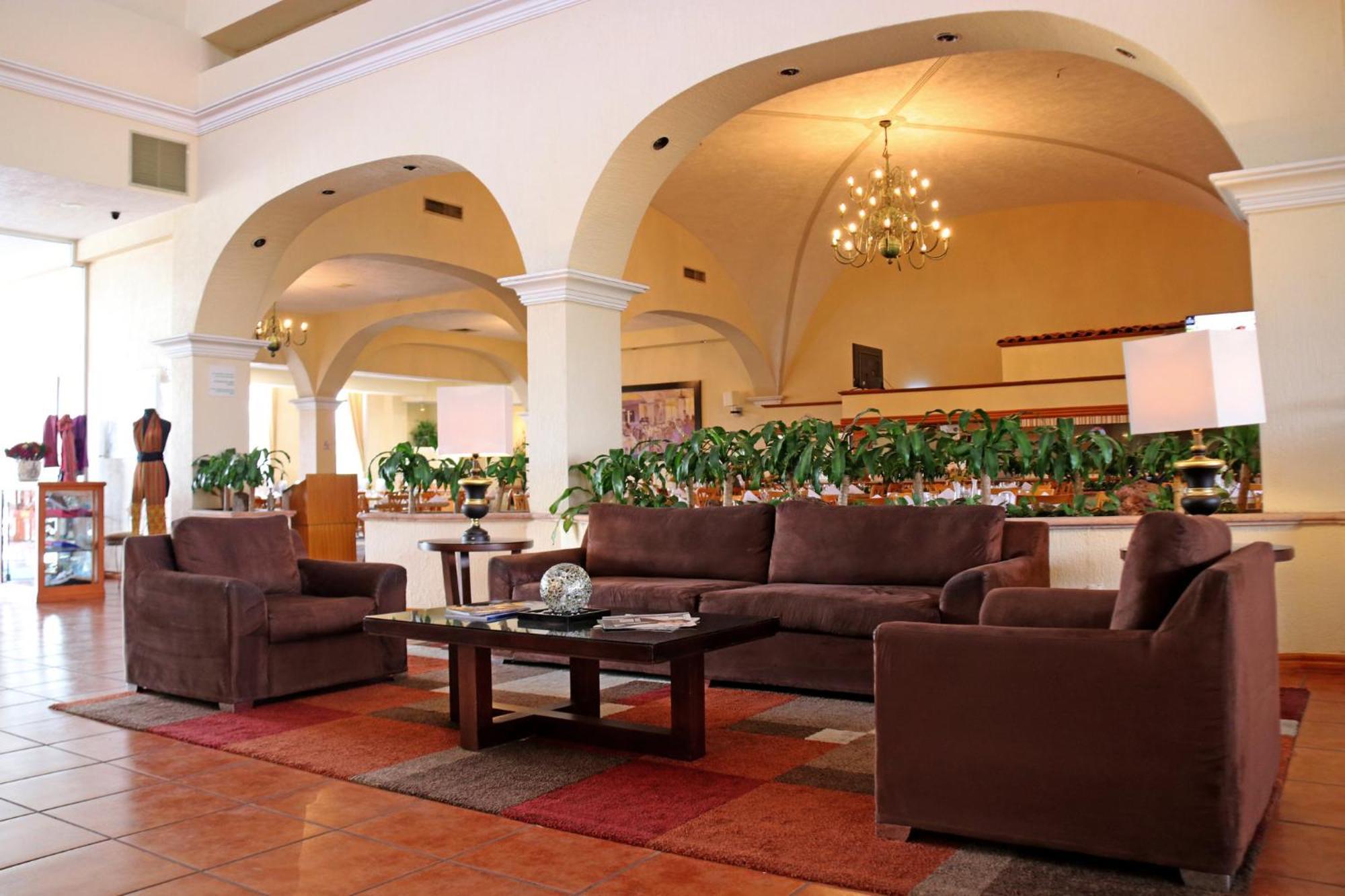 Holiday Inn La Piedad By Ihg Exterior foto