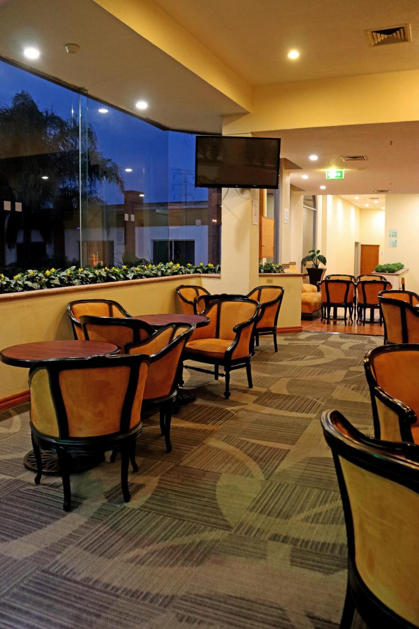 Holiday Inn La Piedad By Ihg Exterior foto